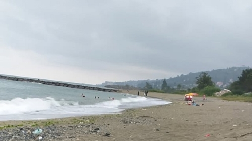 Rize İli Denize Girilebilecek Yüzme Alanları Güncellendi